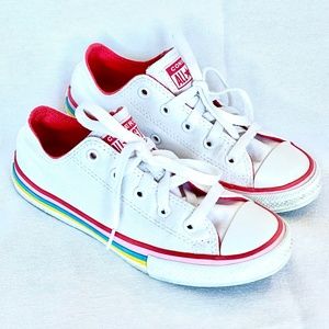 Girls' Converse Chuck Taylor All Stars